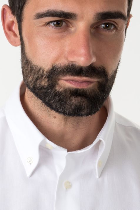 Camisa Hombre Aplomb Classic Lisa 100% algodón cuello Abotonado Manga larga