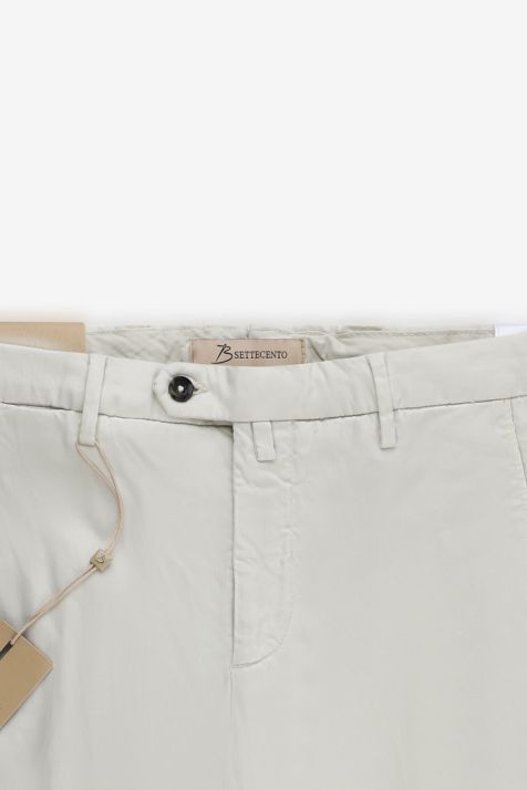 Pantalon Hombre B-Settecento Chino Slim Lisa  50% Algodón, 44% Lyocell, 4% Seda, 2% Elastano